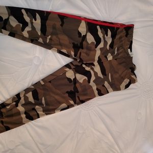 Camo leggins